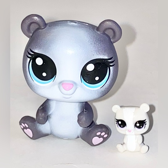 Littlest Pet Shop LPS #110 Aila Rockingham Panda With Pandin #111 Pet Pairs - Picture 2 of 7